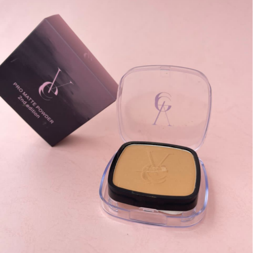 Vee Beauty Pro Matte Powder
